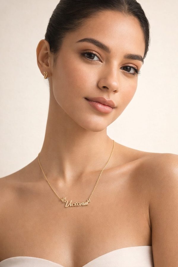 Juego cadena arete dije personalizado dorado (Valeria,Victoria,Maria)