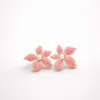Arete flor perla rosado dorado