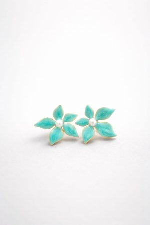 Arete flor turqueza perla bordes dorados