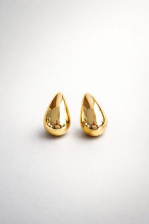 Arete gota liso  (dorado,plateado,negro)