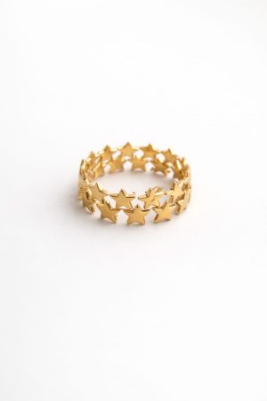 WhatsApp Image 2026-04-06 at 11.56.02 AM (13) Anillo diseño doble fila estrella golfi dorado