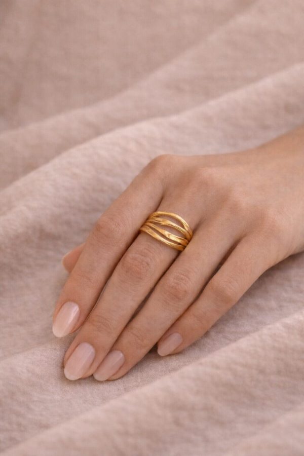 Anillo diseño multi banda golfi dorado