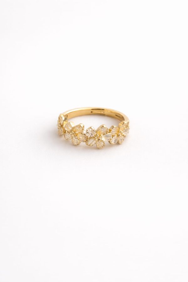 Anillo diseño floral golfi dorado