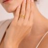 Anillo diseño doble fila estrella golfi dorado