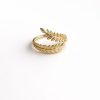 Anillo diseño hojas golfi dorada