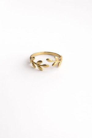 Anillo diseño hojas pequeñas golfi dorado