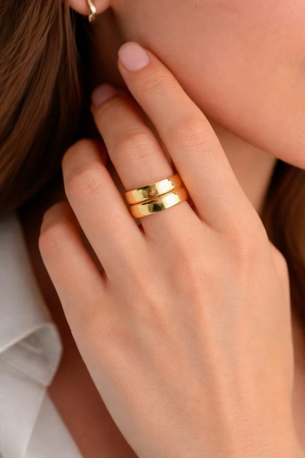 Anillo diseño doble banda golfi dorado