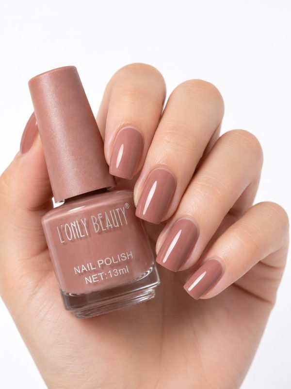 Esmalte de uñas tonos nude de Lonly  Beauty