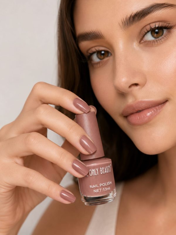 Esmalte de uñas tonos nude de Lonly  Beauty