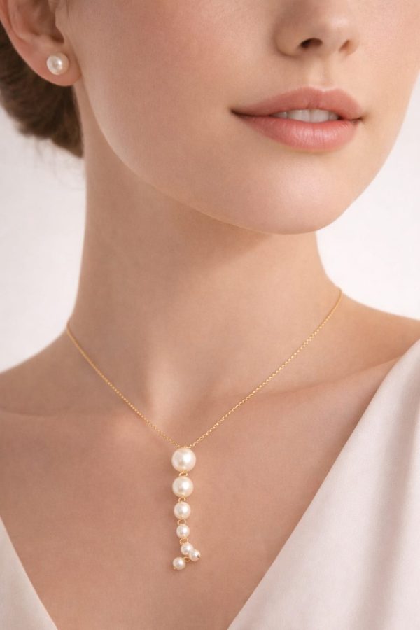 Juego cadena arete varias perlas dorado
