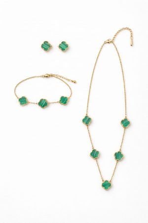 Juego cadena,pulsera y aretes trébol verde dorado