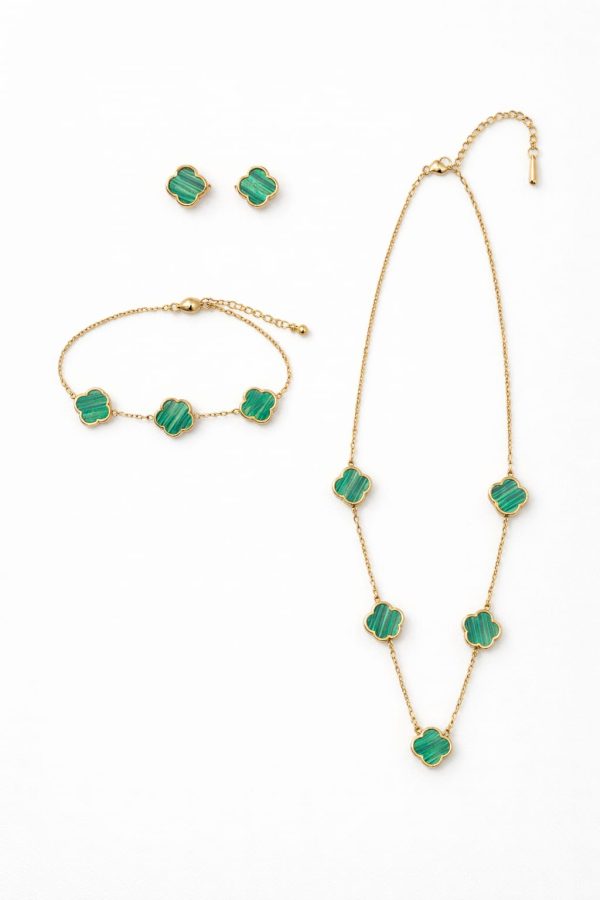 Juego cadena,pulsera y aretes trébol verde dorado