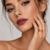 Labial en barra Maybelline Super Stay tono ciruela
