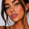 Lip crayon Honey Beauty tono Sheer Rose Kiss (3.0 g)