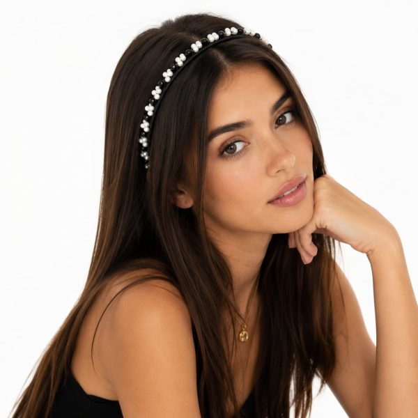 Diadema satinada con perlas decorativas (negro,lila,blanco,rosa,azul,marron)