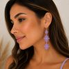 ARLFL1001-2 Arete largo flor tono lila