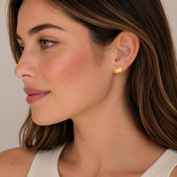 Aretes pequeños conejo dorado
