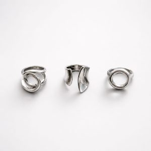 Juego de anillos formas organicas,curvas,geometrico plateado (3)